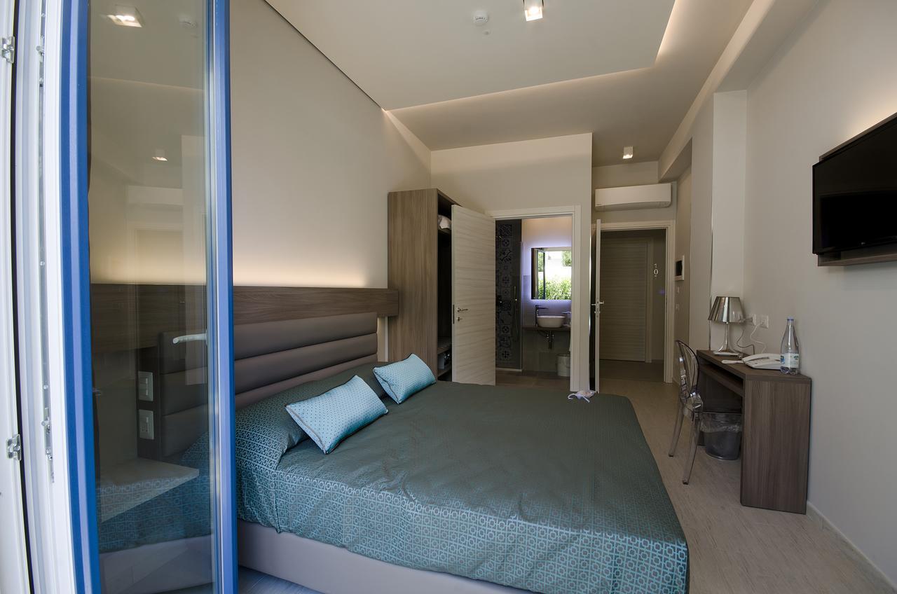 Hermes Hotel سان فيتو لو كابو المظهر الخارجي الصورة