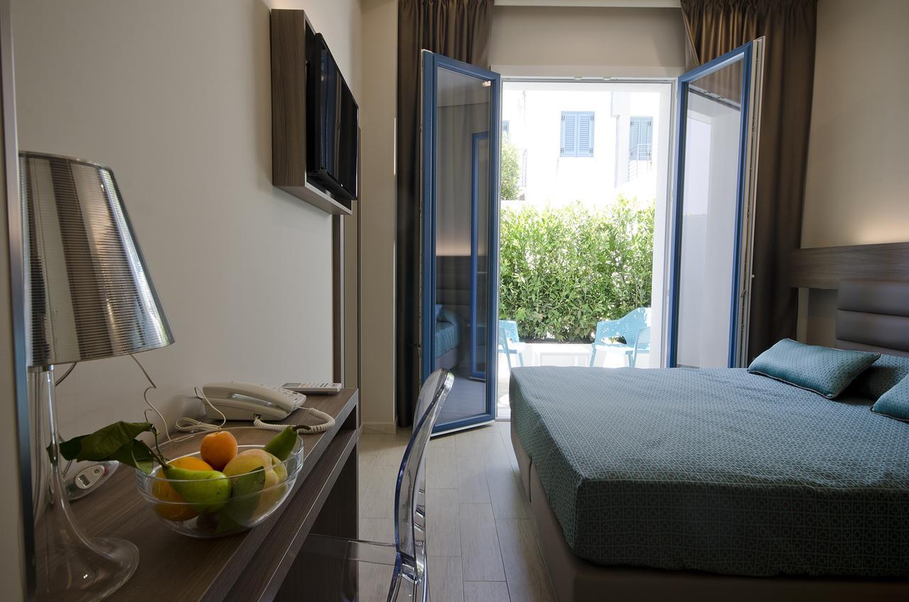 Hermes Hotel سان فيتو لو كابو المظهر الخارجي الصورة